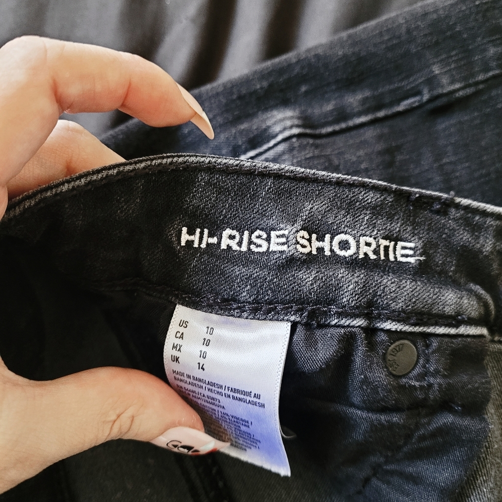 American Eagle Hi Rise Shorts - Picture 4 of 5